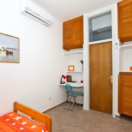 Apartment Center Marija Vodice Exteriör bild