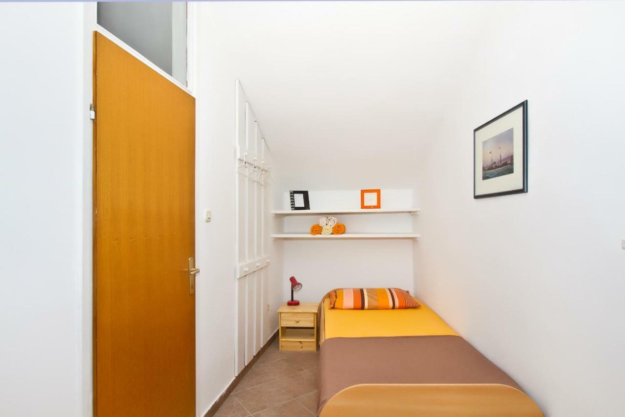 Apartment Center Marija Vodice Exteriör bild
